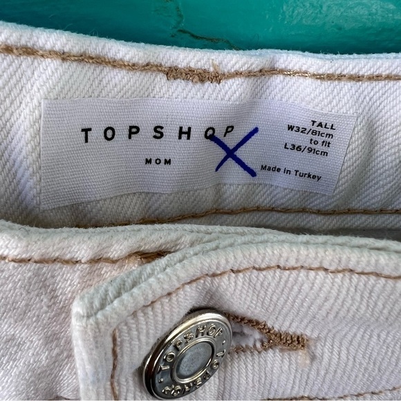 Topshop Ivory White Mom Straight Denim High Rise Jeans Size 32 - Picture 7 of 7